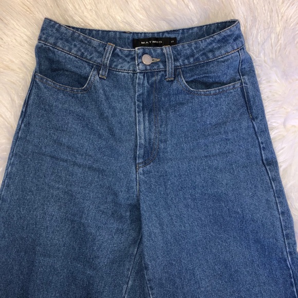 Capris - Picture 3 of 4